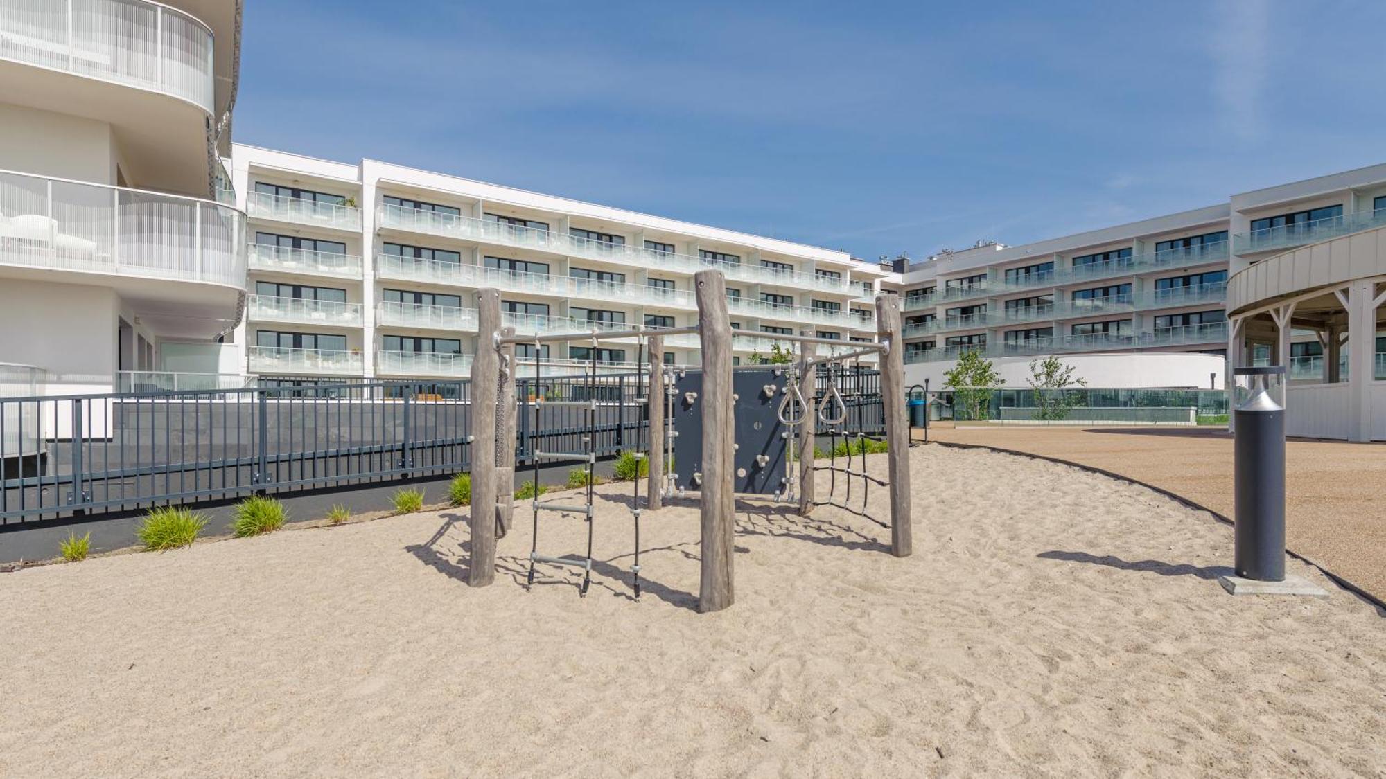 Apartamenty Z Basenem-Polanki Aqua - Holiday City Колобжег Екстер'єр фото